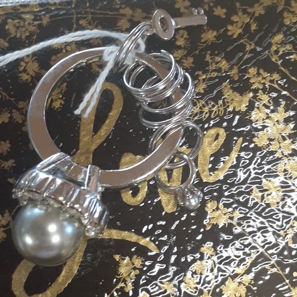 Key ring - Picture 2 of 2